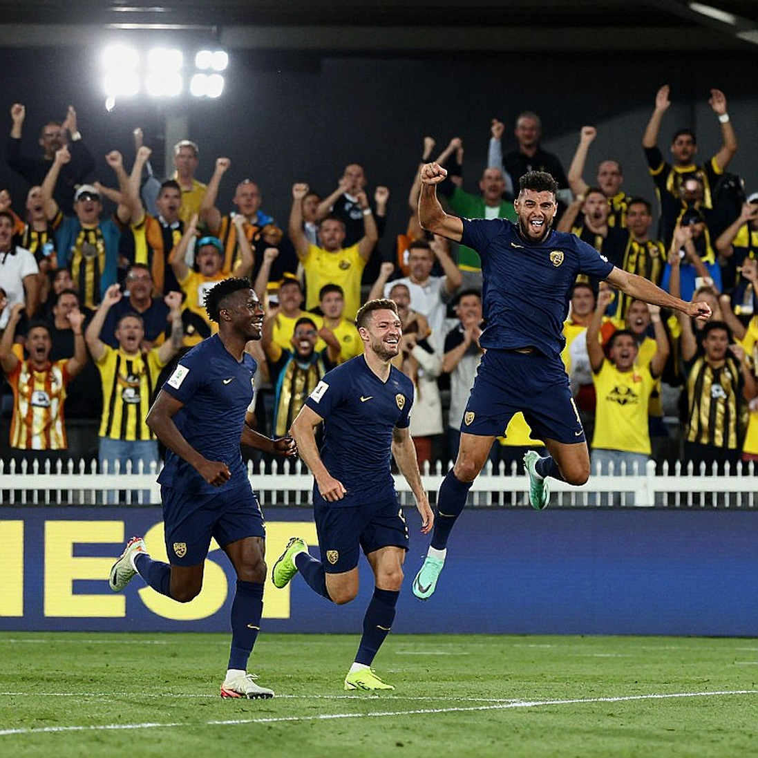Từ băng ghế dự bị tại Como đến Vallecas: Emil Audero và cột mốc lịch sử cho bóng đá Indonesia tại La Liga